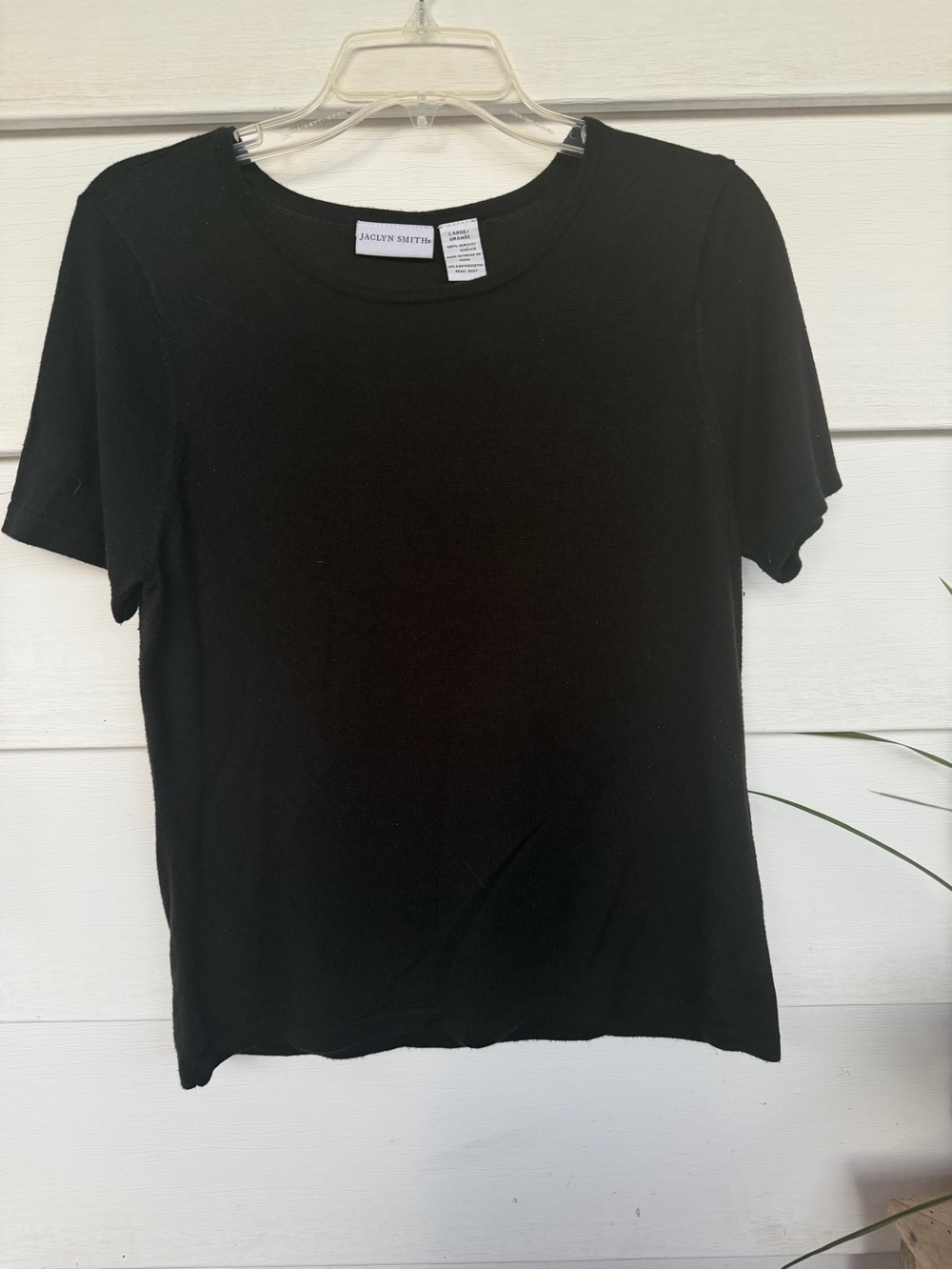 Jaclyn Smith Classic Black Short Sleeve Tee - Size Large